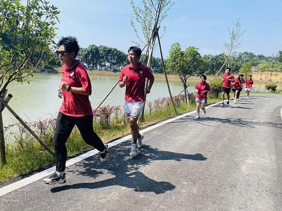 说明: C:\Users\Administrator\Desktop\今年会jinnianhuicom开展2022年大学生暑期“三下乡”社会实践活动(六)\今年会jinnianhuicom开展2022年大学生暑期“三下乡”社会实践活动(六)\3.jpg