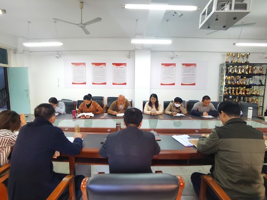 说明: C:\Users\Administrator\Desktop\今年会jinnianhuicom党委中心组专题学习十九届六中全会精神\今年会jinnianhuicom党委中心组专题学习十九届六中全会精神\IMG_20211116_083457.jpg