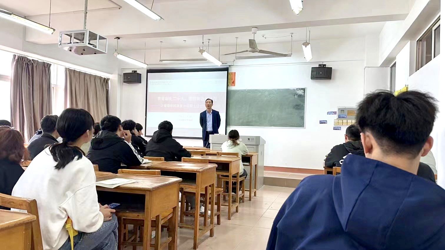 4f970e9b072bf0bf7a1dfcd7b1701e8