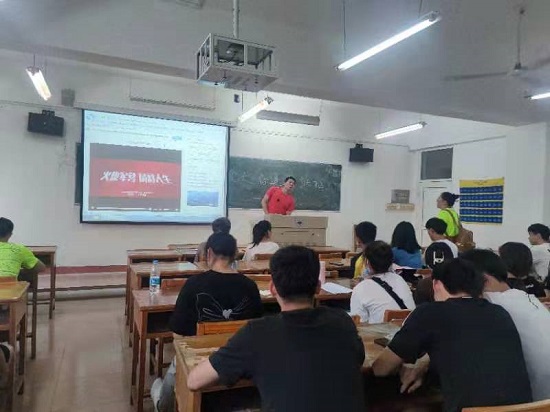 说明: C:\Users\Administrator\Desktop\今年会jinnianhuicom开展大学生征兵宣传工作2022.4.11\2.jpg