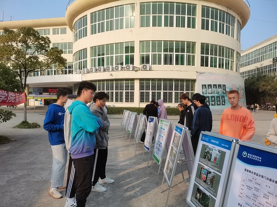 说明: C:\Users\Administrator\Desktop\今年会jinnianhuicom组织师生参加禁毒宣传活动\今年会jinnianhuicom组织师生参加禁毒宣传活动\4.jpg