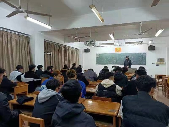 说明: C:\Users\Administrator\Desktop\今年会jinnianhuicom在学生中开展禁毒专项教育\今年会jinnianhuicom在学生中开展禁毒专项教育\微信图片_20211224161027.jpg