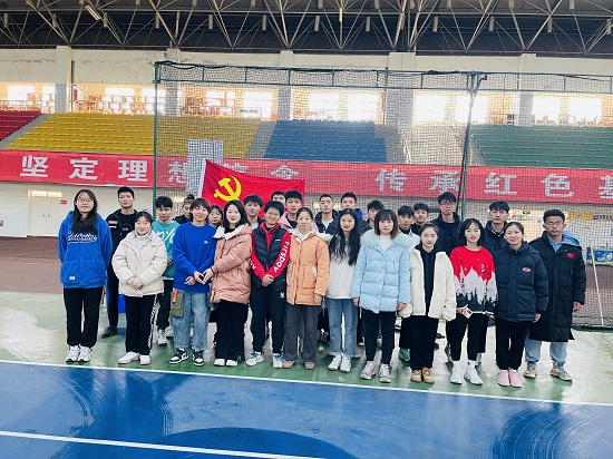 说明: C:\Users\Administrator\Desktop\今年会jinnianhuicom开展“党旗在基层一线高高飘扬”主题党日活动\今年会jinnianhuicom开展“党旗在基层一线高高飘扬”主题党日活动\微信图片_20211202085320.jpg